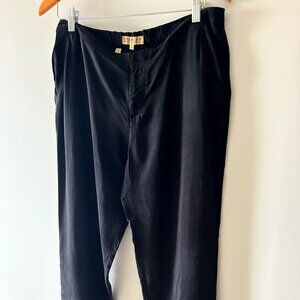 GUESS Silky Jogger style trousers Size 12